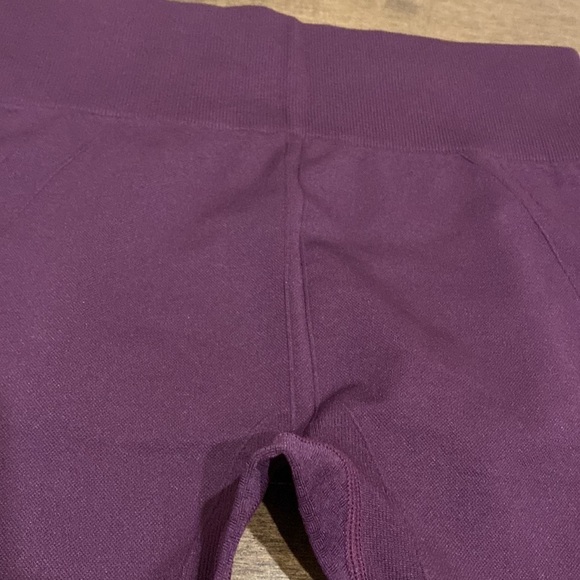 Athletic works DRI MORE - Purple cropped leggings Sz M - Picture 9 of 14